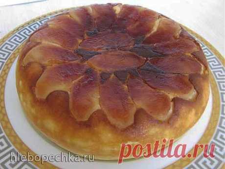 Творожная запеканка с яблоками в мультиварке .