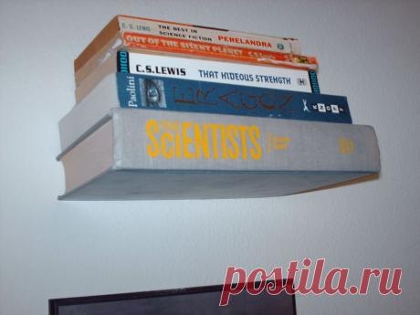 Как сделать простейшую полку для книг из старой книги  /  KNITLY.com - блог о рукоделии, мастерклассы