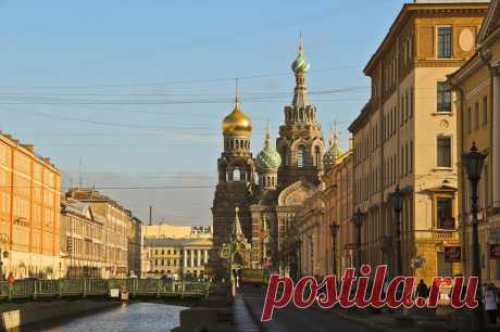 Один из самых красивых соборов Петербурга.﻿Спас-на-Крови