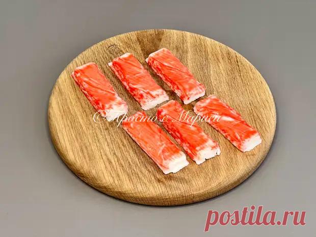 Отказалась от сочетания краб-рис-кукуруза: делюсь рецептом закуски, которая в разы интереснее обычного салата - Будет вкусно - Медиаплатформа МирТесен