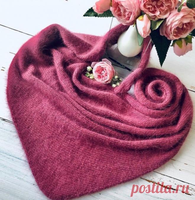 Бактус из норки