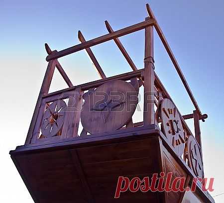 Совет нефа Фотография, картинки, изображения и сток-фотография без роялти. Image 25267120.