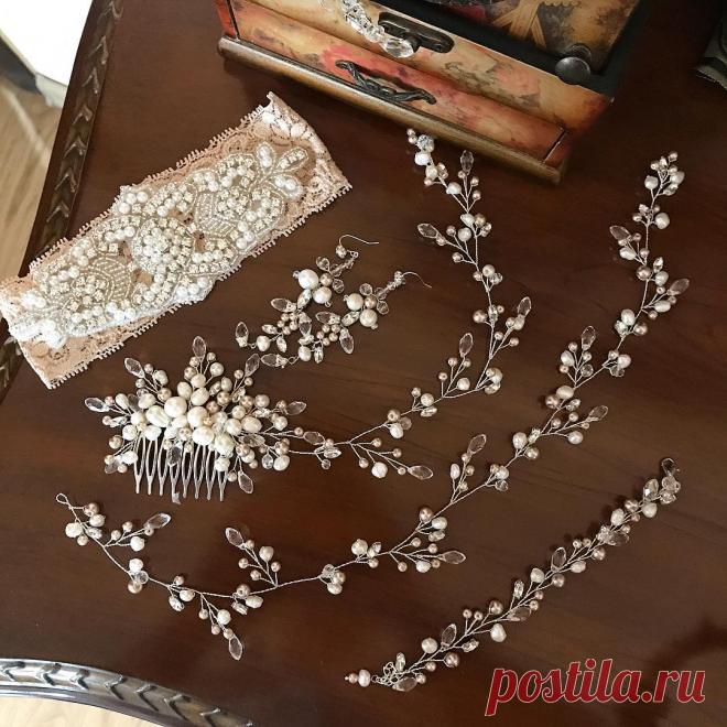 СВАДЕБНЫЕ УКРАШЕНИЯ💎АКСЕССУАРЫ в Instagram: «Гребешок, дополнительная веточка, сережки, браслетик и подвязка😌 Потрясающий набор цвета 