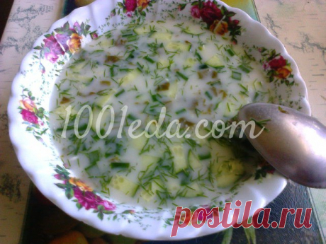 Холодный суп из щавеля с яйцом и огурцом
