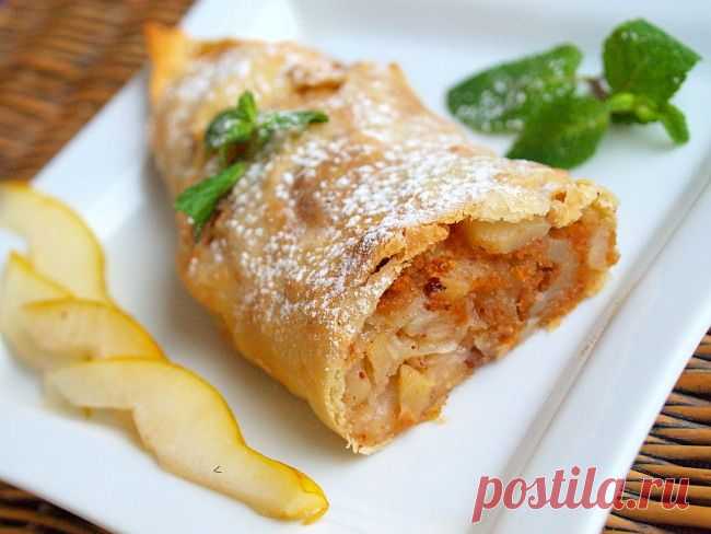 Штрудель с грушами и фундуком