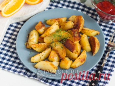 Картофельные дольки с апельсиновым соком. Несложная технология и не совсем обычное сочетание продуктов позволяют получить вкусное, отличное от привычной жареной картошки блюдо!