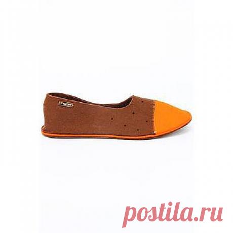 Сумки, украшения, обувь, аксессуары из войлока — это новое веяние в России, стремительно вошедшее в моду всего несколько лет назад. Легкие, благородные и необыкновенные по текстуре и дизайну, войлочные аксессуары от Feltimo стали достойным соперником уже привычным аксессуарам массового спроса из кожи и текстиля