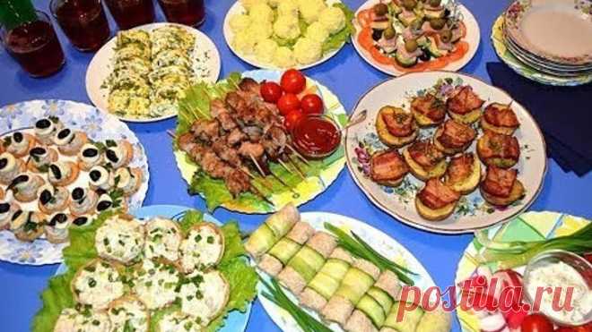 Праздничный стол. Закуски для фуршета.