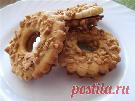 Кольца песочные с арахисом — Домашняя кулинария