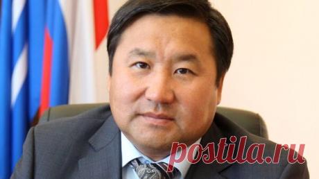 Глава Тувы подарит детям из новых регионов синтезатор, проектор и велосипед