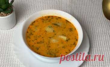Суп с фасолью, картошкой, сметаной и молоком простой рецепт пошаговый Как вкусно сделать Закарпатский Суп с фасолью, картошкой, сметаной и молоком простой рецепт дома. Рецепт на кастрюлю 2-2,5 л: Картофель-4 шт (600 г) Паприка молотая сладкая - 1 ст.л. Сметана-300 мл Молоко-150 мл Фасоль консервированная-1 банка Растительное масло-2 ст.л. Мука-2 ст.л. Соль, черный