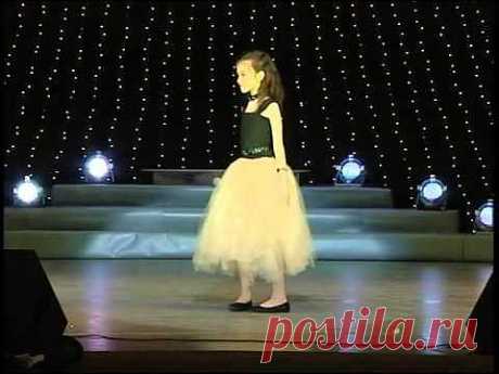 ▶ Эстрадный вокал 10 12 лет 1 песня 1 часть - YouTube