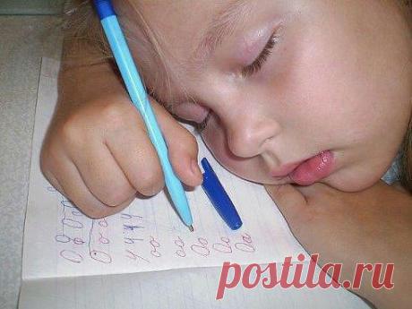 Шел четвертый месяц первого класса... 😉