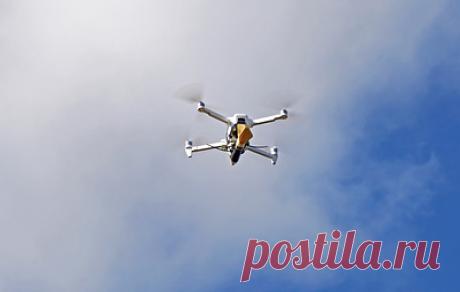 В Джанкое сбили беспилотник. Cоветник главы Крыма Олег Крючков сообщил, что в нескольких домах частного сектора есть разрушения