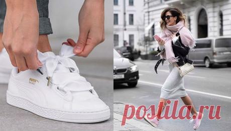 Неповторимые образы с … кроссовками, которые украсят любую женщину Несправедливо считается, что кроссовки — исключительно спортивный атрибут и подойдут только или профессиональным спортсменам, или же любителям. 

Многие девушки носят их исключительно в спортзале, а некоторые — только и делают, что ходят в кроссовках, забывая о туфлях и ботильонах, делающих женщин