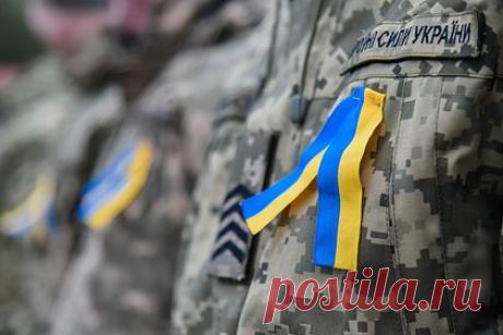 Власти ДНР сообщили об обнаружении агентурной сети Украины. Министерство Госбезопасности ДНР вскрыло агентурную сеть Службы внешней разведки (СВР) Украины, готовившую теракты во время проведения референдумов. Об этом сообщили в Telegram-канале штаба ДНР.Так, по данным штаба, в апреле 2022 года был задержан бывший сотрудник СБУ, житель Володарского Овсянников Валерий Юрьевич.