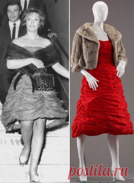 Платье Клары Лучко, в котором она блистала на Каннском фестивале в 1955 году и которое европейские СМИ окрестили красной бомбой. / Путь моды