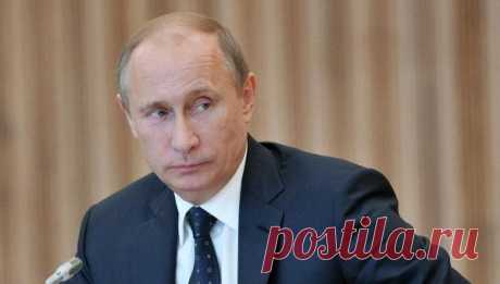 Рейтинг Путина снижается второй месяц подряд