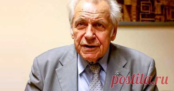 Почему я перестал пить чай… Профессор Иван Неумывакин Уникальная система оздоровления профессора Ивана Неумывакина приобретает всё больше последователей. Известный доктор сломал все стереотипы о лекарствах, тяжелых болезнях и о том, что мы привыкли называть здоровым образом жизни Кофе, чай, минеральная …