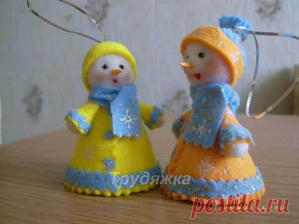 Снеговички из салфеток