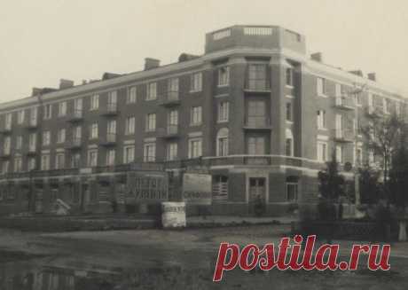 ------ КИНОТЕАТРЫ ГОРОДА ------