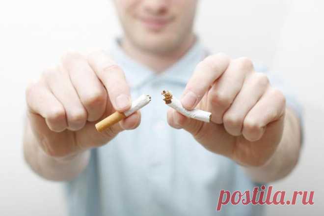Что делать, если соседи курят в подъезде?