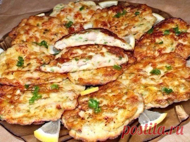 Они настолько вкусные,нежные и сочные,что просто тают во рту. 


А если добавить сметану, то они будут очень нежными, невероятно аппетитными и вкусными!









 

Ингредиенты:
Куриное филе (куриные грудки) — 1 кг. (4 шт.)Яйцо куриное — 3-4 шт.Сметана — 3-4 ст.…