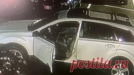 Машину подозреваемого в стрельбе в штате Мэн нашли в соседнем городе. Автомобиль подозреваемого в массовой стрельбе в Льюистоне (американский штат Мэн) нашли в соседнем городе Лисбон. Об этом сообщил телеканал CNN. Из-за находки власти посоветовали жителям Лисбона укрыться в своих домах. До этого оставаться ...