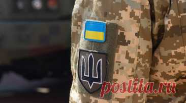 Сырский: ВС России узнали координаты для удара по ВСУ из взломанного чата. Взлом группового чата в соцсетях позволил российским военным узнать координаты для удара по построению в Днепропетровской области. Об этом рассказал главком ВСУ Александр Сырский в беседе с ТСН. Читать далее