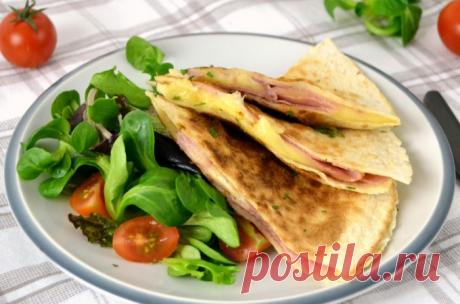 Кесадилья с ветчиной и сыром