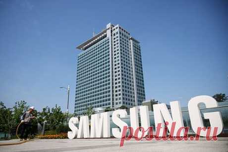 Рассекречены умные очки и кольца от Samsung. Компания Samsung запланировала разработку новых носимых устройств. Выяснилось, что корейская компания оформила торговые знаки Samsung Circle, Samsung Index и Samsung Insight. По словам специалистов, регистрация знаков указывает на то, что корпорация готовится выпустить на рынок новые носимые гаджеты.