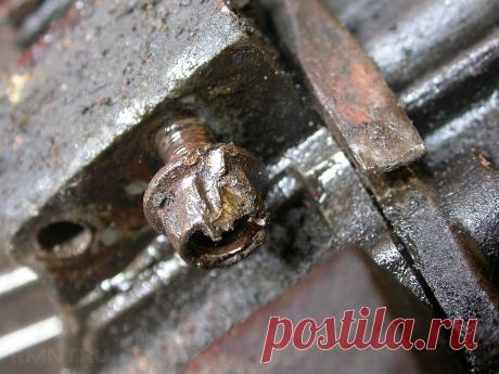 Как открутить прикипевший или заржавевший болт или гайку RMNT.RU