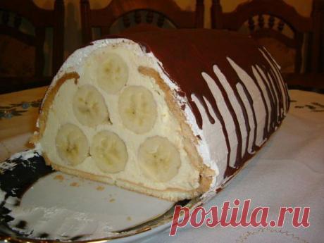"Банановый" быстрый торт из печенья за 12 минут!