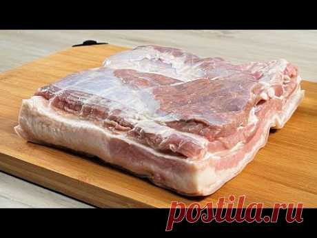 Мало кто так готовит свиную грудинку! Вкусный ужин из самых простых продуктов!