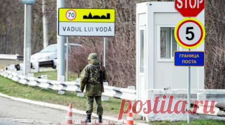 «Создать трудности для России»: как ЕС подталкивает Молдавию к решению вопроса о статусе Приднестровья. ЕС надеется, что руководство Молдавии «решит приднестровский вопрос» параллельно с интеграцией в европейское сообщество, заявил глава делегации Евросоюза в республике Янис Мажейкс. По его словам, это станет одним из аспектов переговоров о членстве Молдавии в объединении. Ранее президент страны Майя Санду не исключила, что проблема Приднестровья может быть решена уже после вступления…