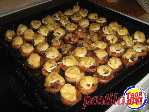 Фаршированные сушки. Быстренько и вкусненько! Рецепт на нашем сайте:
http://tvoyaeda.vk.com/away.php?to=http://tvoya-eda.ru/farshirovannye-sushki-bystrenko-i-vkusno/
Приятного аппетита!

Пробовали фаршированные сушки?
16

Да, обожаю их!
4

Мне не нравятся.