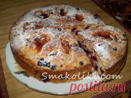 Пирог со смородиной и яблоками. Пошаговый рецепт с фото на Smakoliki.com