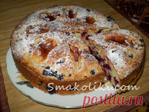 Пирог со смородиной и яблоками. Пошаговый рецепт с фото на Smakoliki.com