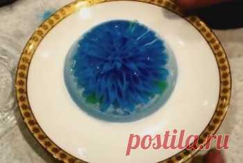 (VIDEO) Kako se prave 3D cvetovi od želatina (ČUDESNA DEKORACIJA ZA TORTE I KOLAČE)