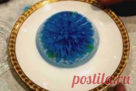 (VIDEO) Kako se prave 3D cvetovi od želatina (ČUDESNA DEKORACIJA ZA TORTE I KOLAČE)
