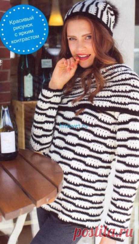 Вязание пуловера, шарфа и шапки крючком - Хитсовет Вязание пуловера, шарфа и шапки крючком. Броский чёрно-белый рисунок напоминает винтажную лыжную моду, но он крайне актуален и сейчас. Шарф-пелерина и шапка с помпоном дополняют стильный ансамбль. Помпон может быть как из натурального меха, так и из шерсти.