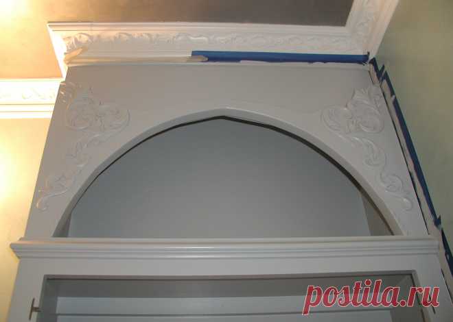 Project: glazing the bathroom cabinet (black over gray) | Simply Rooms (by design)