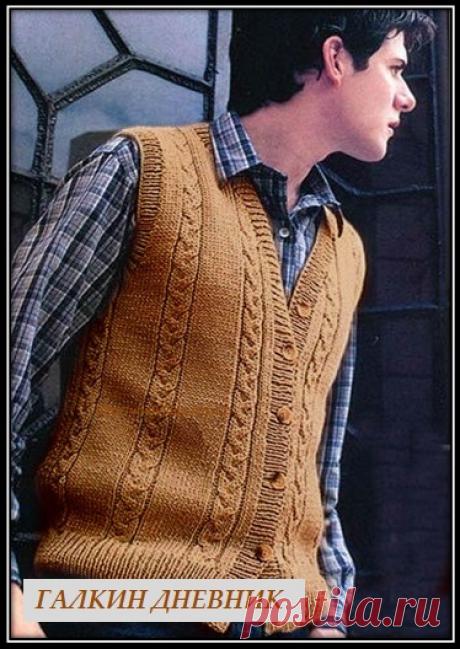 Мужская безрукавка на пуговицах