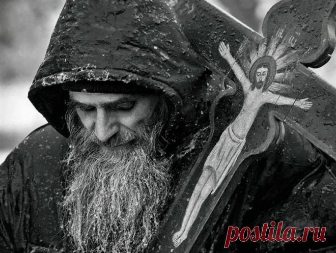 Странные вы люди, «православные»
Доброго и благословенного времени суток! Очень много знаю таких людей, которые в церкви строят из себя благочестивого человека, который с усердием креститься, на колени встаёт на богослужении, а за пределом храма — во все тяжкие пускается и забывает о том, к какой вере себя причисляет. Источник фото: Яндекс Картинки Источник фото: Яндекс Картинки Скажу сразу, […]
Читай пост далее на сайте. Жми ⏫ссылку выше