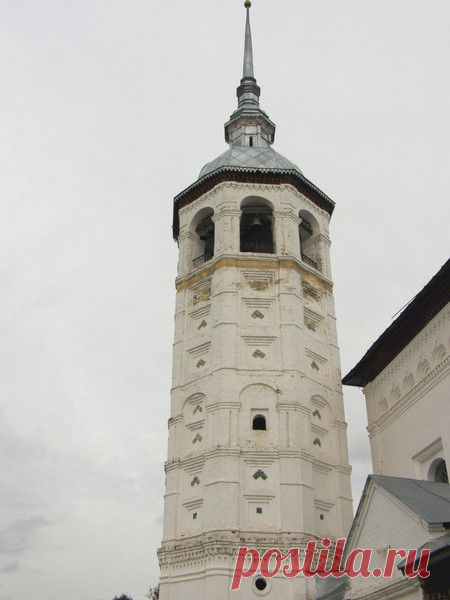 Колокольня Кресто-Никольской церкви