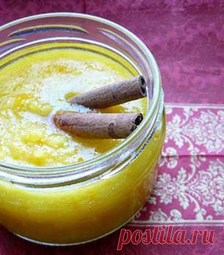 Цитрусы и мед - зимнее варенье | ПолонСил.ру - социальная сеть здоровья
Случается такое, что закатанное летом варенье зимой приедается. И хочется чего-нибудь сладенького — но не варенья. Здесь может помочь такой простой рецепт зимнего варенья. Конечно же, процедуры кипячения в рецепте нет, и отнести блюдо именно к категории «варенье» нельзя. Но тем не менее это сладость — почти как варенье. И намного более полезная