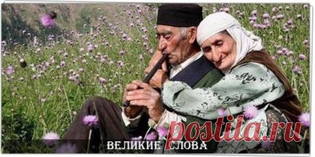 Людям очень часто не нужны наши советы. А нужна рука, которая поддержит. Ухо, которое выслушает и сердце, которое поймет.