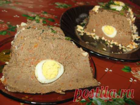 Это не сложный рецепт паштета для здорового питания, куриная печень под фуа-гра, приготовленная по нашему рецепту получается не менее изысканной, чем знаменитый деликатес.