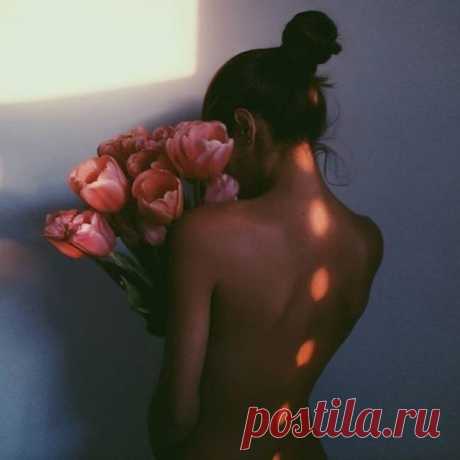 Меню диеты «любимая»

Минус 5-10 кг за 7 дней

День 1 - питьевой. Употребляйте только жидкую пищу - молоко, сок, кефир, бульон, чай, вода, какао и так далее. Не добавляйте сахар.

День 2 - овощной. Ешьте овощи в любом количестве без добавления соли и масел. Особое внимание уделите капусте, которая является жиросжигателем.

День 3 - питьевой.

День 4 - фруктовый. Кушайте фрукты в любом количестве. Не забывайте про цитрусовые, которые отлично сжигают жир.

День 5 - белковый....