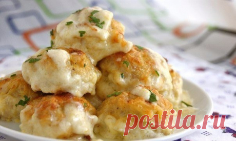 Нежные куриные шарики в сырно-сливочном соусе

Теперь у Вас будет ещё одно коронное блюдо!
Состав:
-500 гр. куриного филе
Показать полностью…